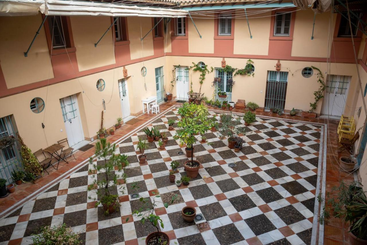 180 Home Ideal Apartamento Con Patio San Bernardo 2 Siviglia Esterno foto
