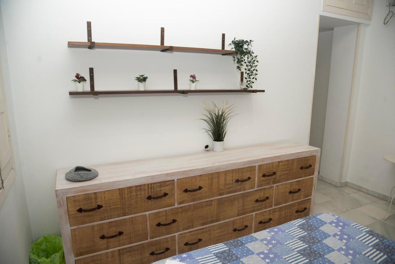 180 Home Ideal Apartamento Con Patio San Bernardo 2 Siviglia Esterno foto