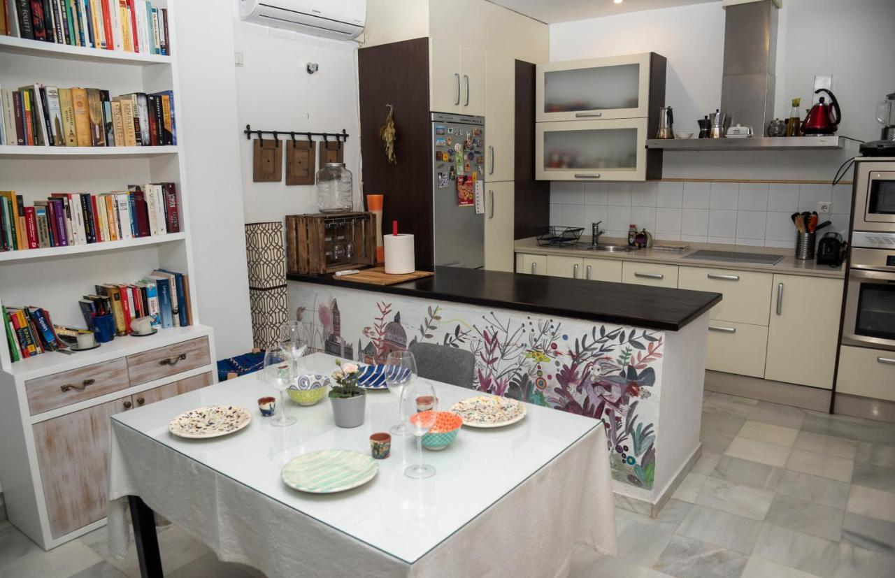 180 Home Ideal Apartamento Con Patio San Bernardo 2 Siviglia Esterno foto